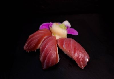Nigiri Tuna
